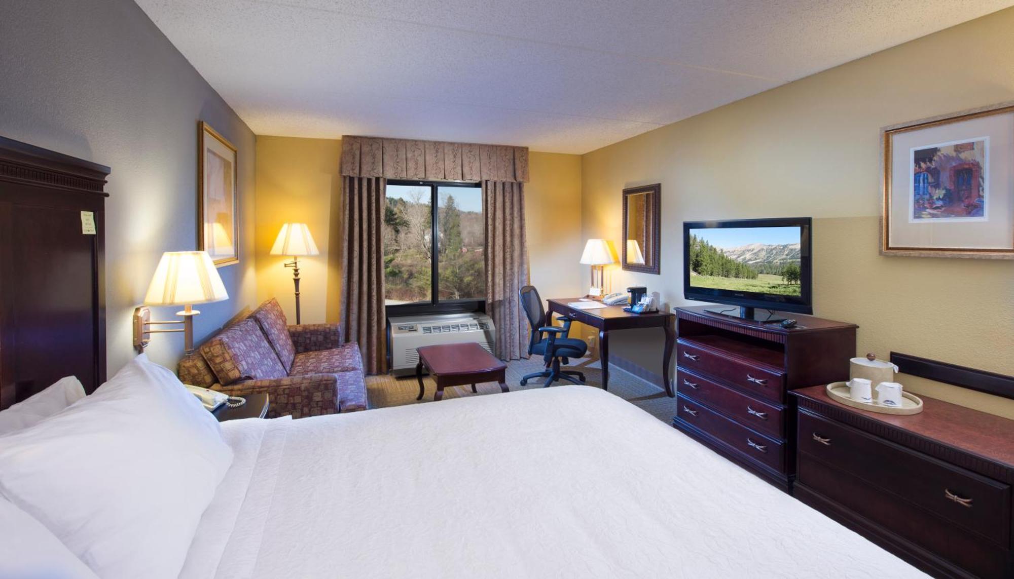 Hampton Hotel