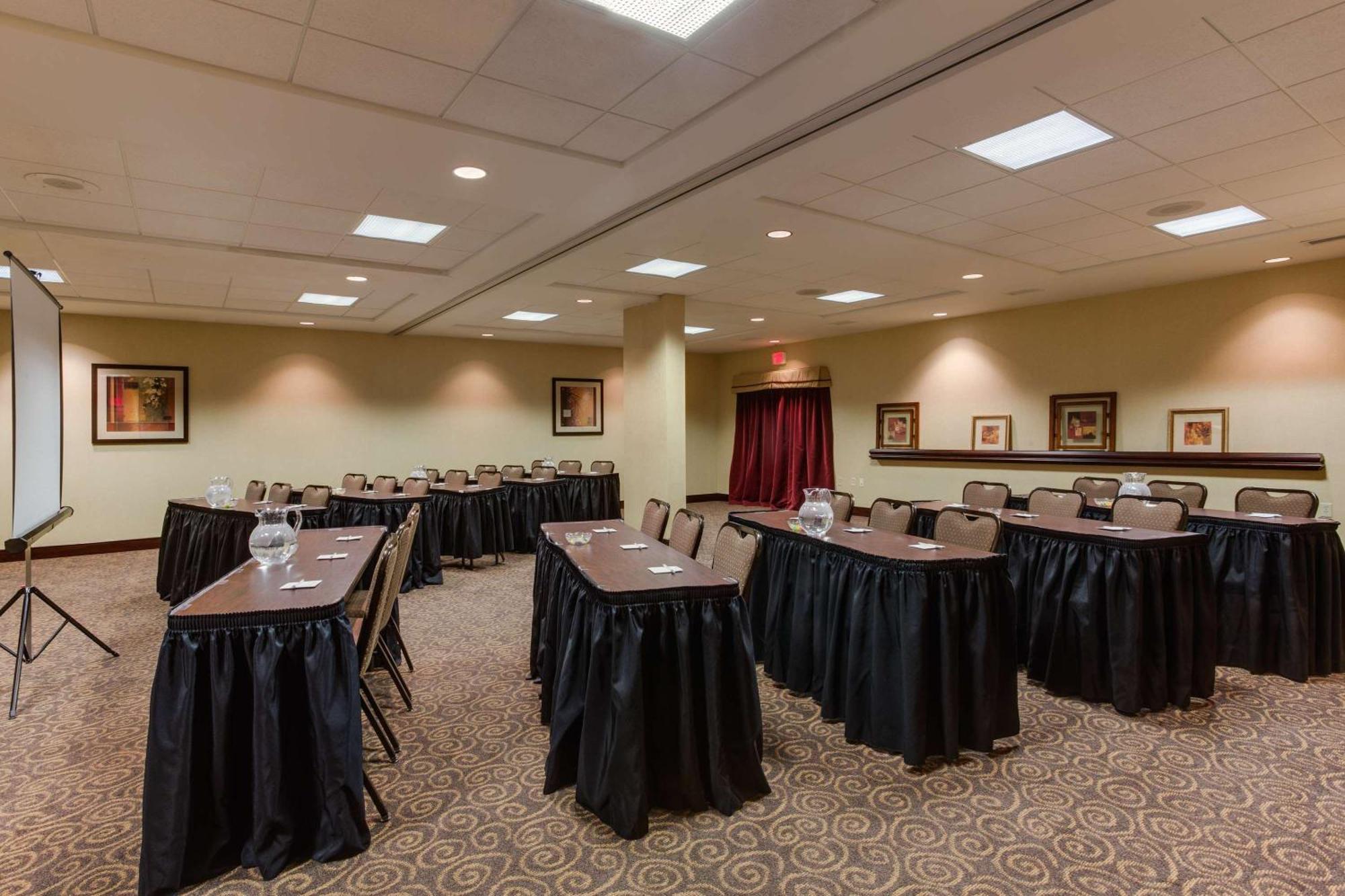 Hotel Hampton Bennington