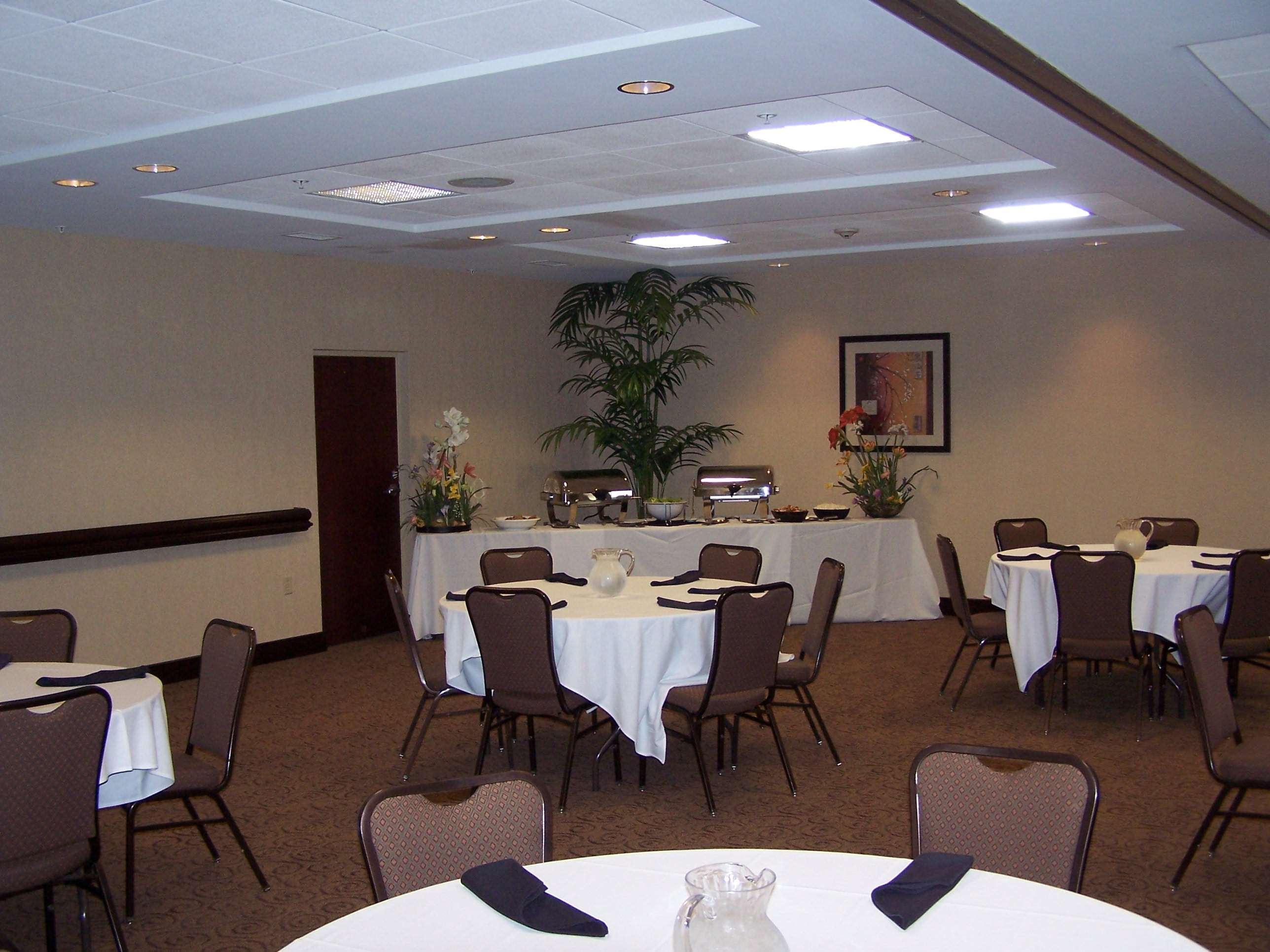 Hotel Hampton