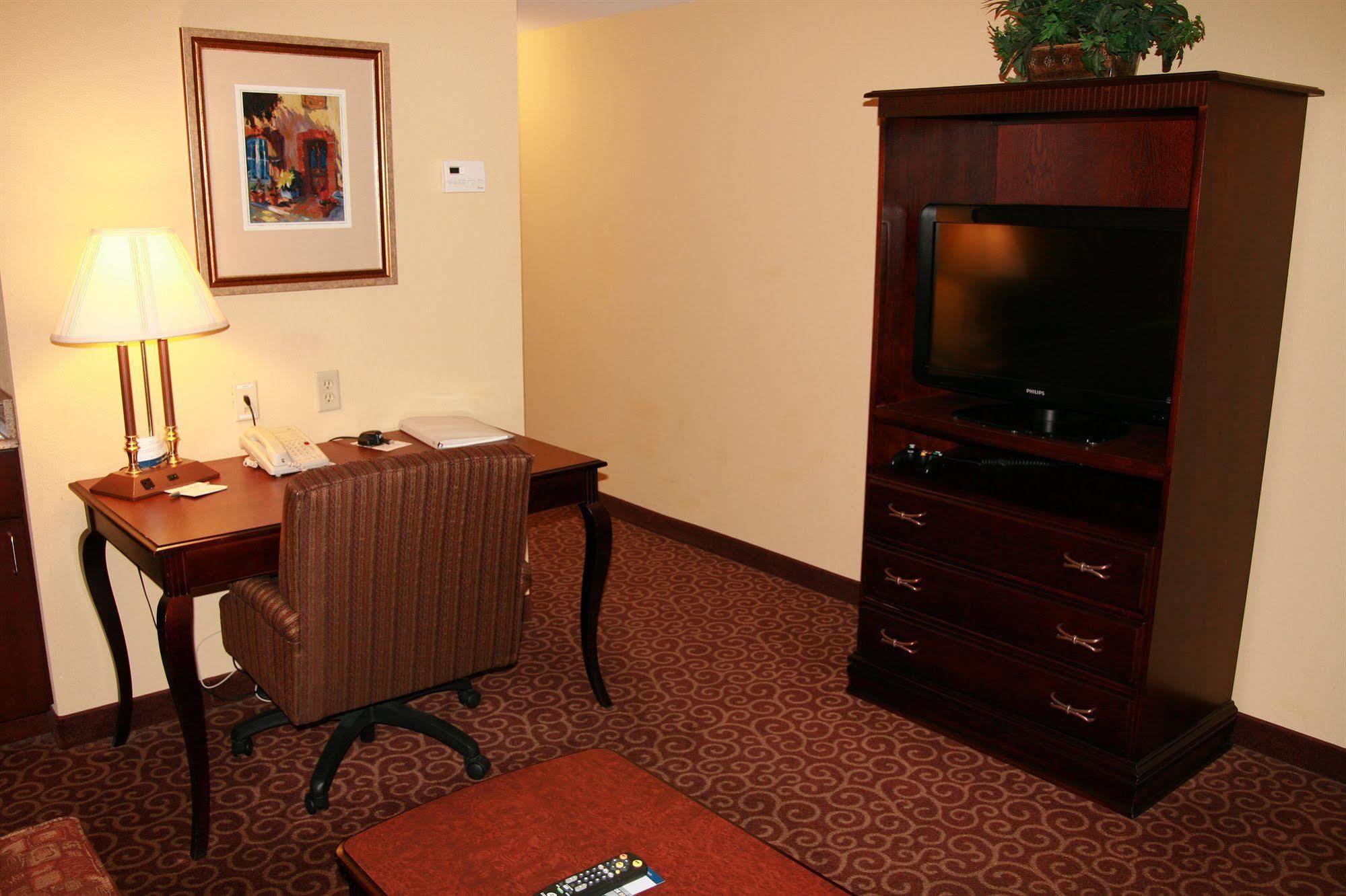 Hampton Hotel